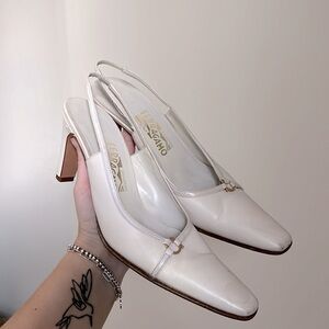 Vintage Cream Salvatore Ferragamo Slingback Kitten Heels